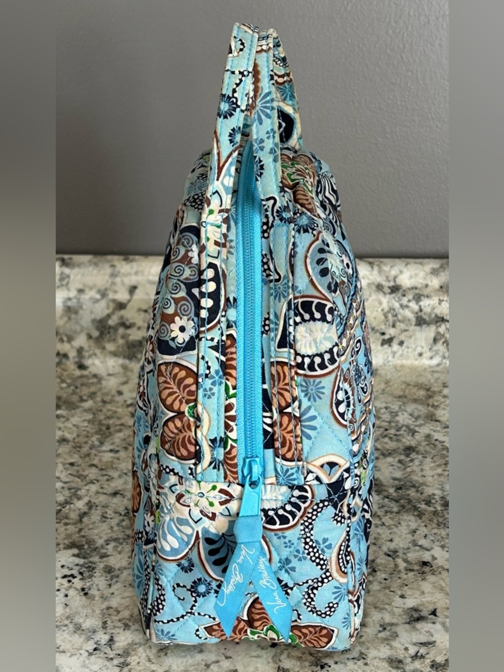 Vera Bradley Let’s do Lunch Quilted Insulated Lunch Bag Bali Blue Pattern - Picture 4 of 14